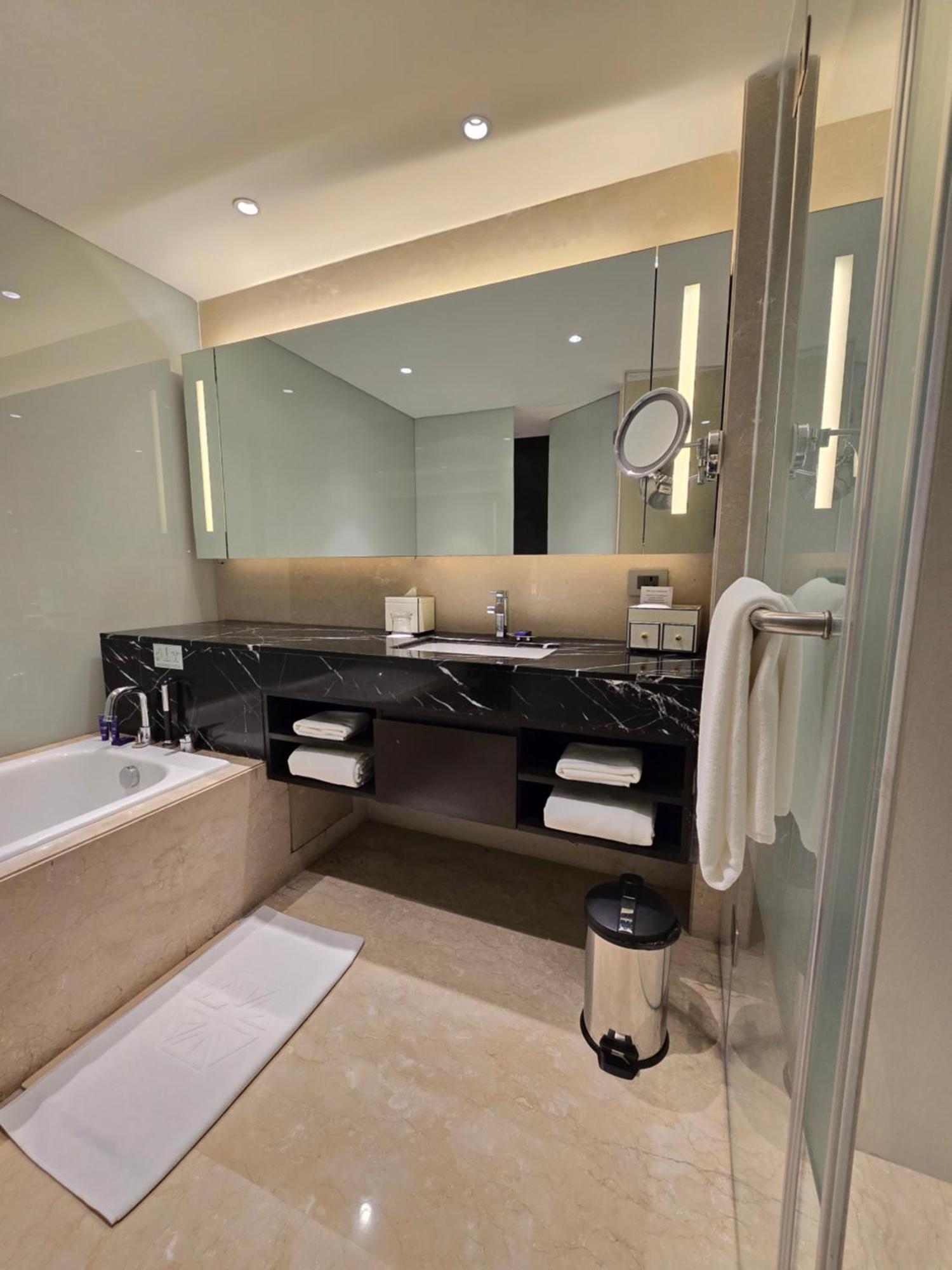 Vivanta Guwahati Eksteriør billede